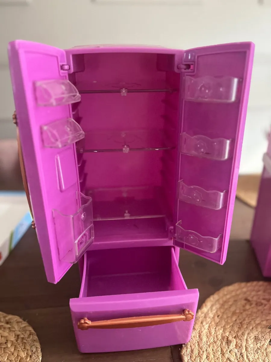 Toys - Image 4