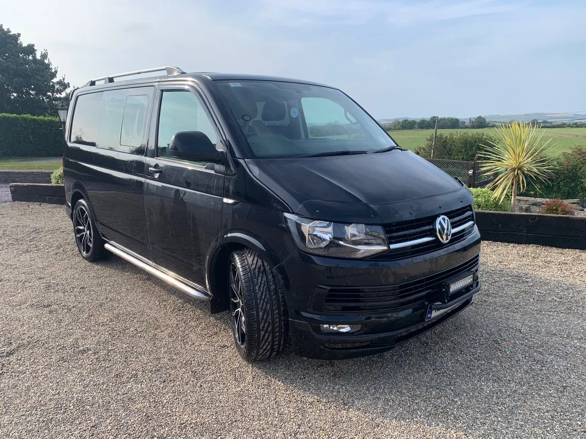 Volkswagen Transporter 2016 crew cab - Image 1