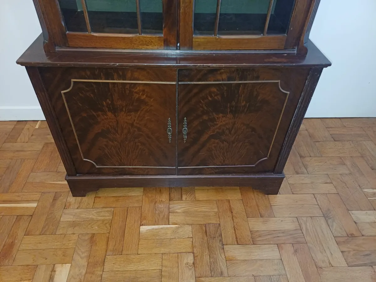 Display cabinet - Image 3
