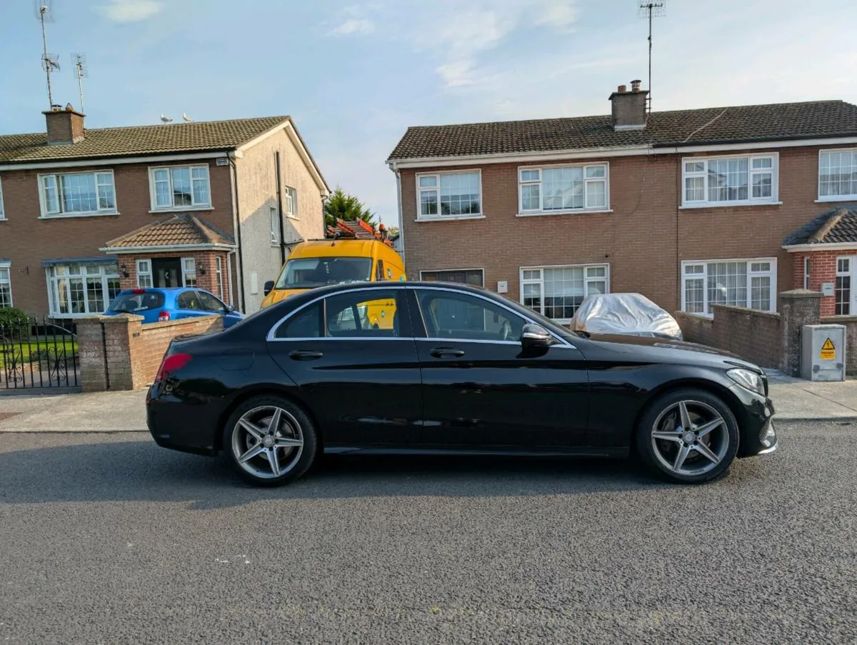 C220d AMG Line Auto - Image 4