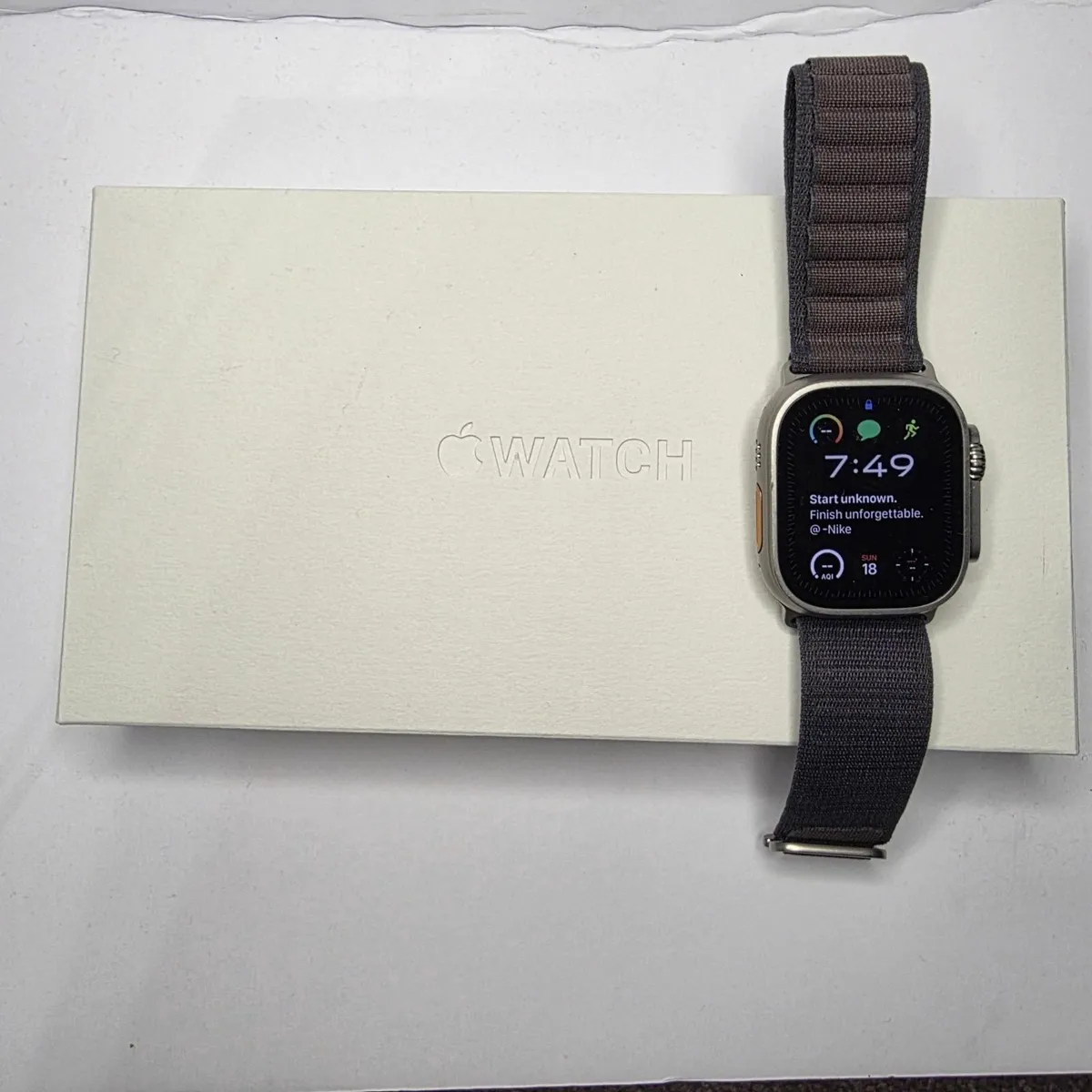 Apple Watch Ultra 2 49mm - Image 1