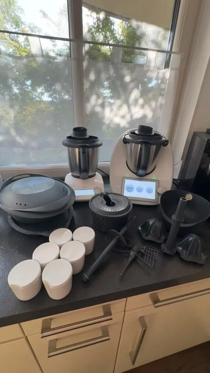 Thermomix TM6 + Friend set Many Accessories - Image 1