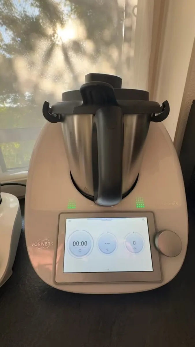 Thermomix TM6 + Friend set Many Accessories - Image 3