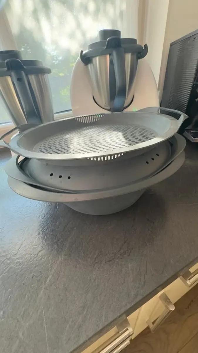 Thermomix TM6 + Friend set Many Accessories - Image 4