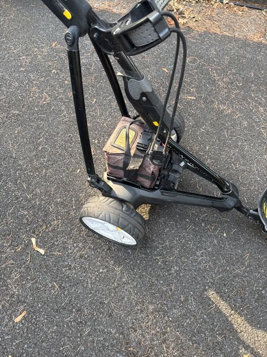 electric powacaddy golf trolley - Image 3