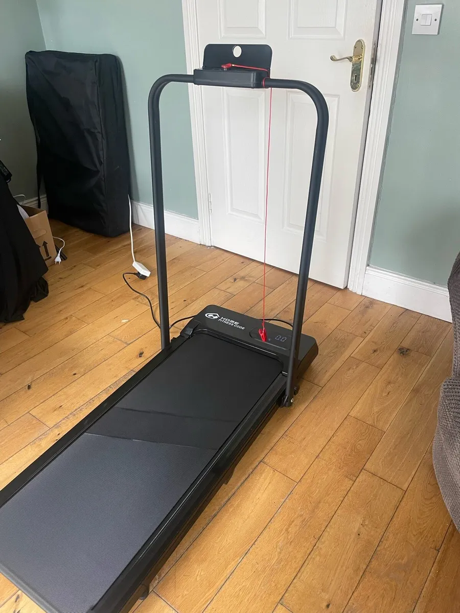 Treadmill - Image 1
