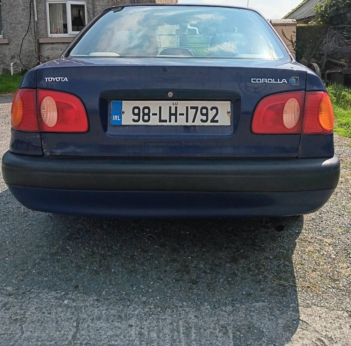 Toyota Corolla 1998 - Image 2