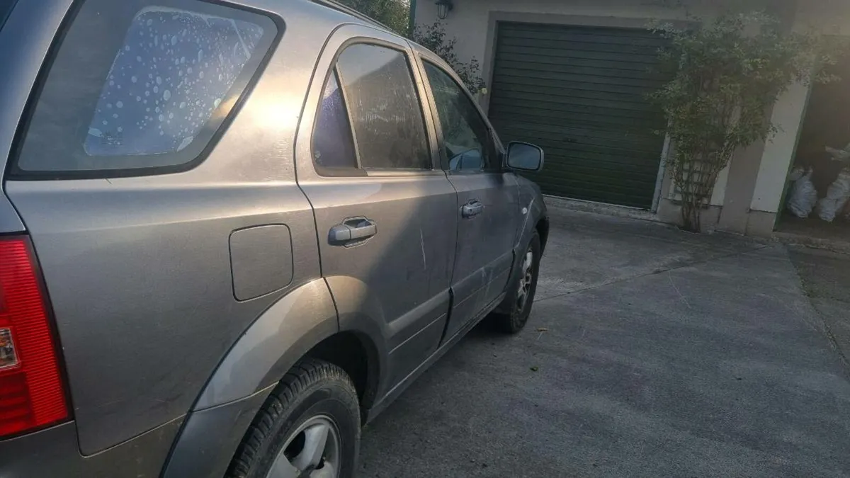 2010 kia sorento Ex - Image 1