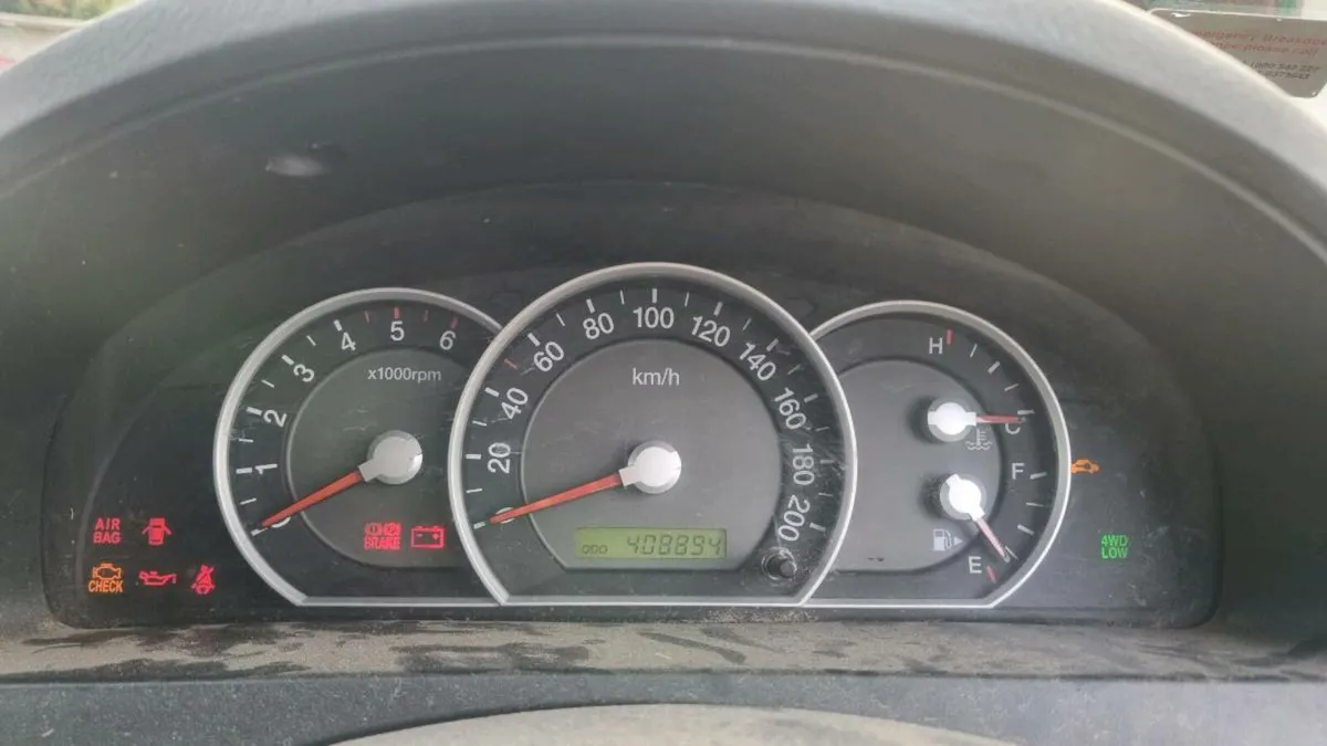 2010 kia sorento Ex - Image 3