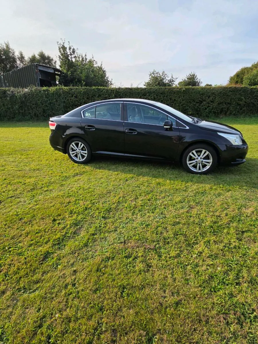 Toyota avensis - Image 2