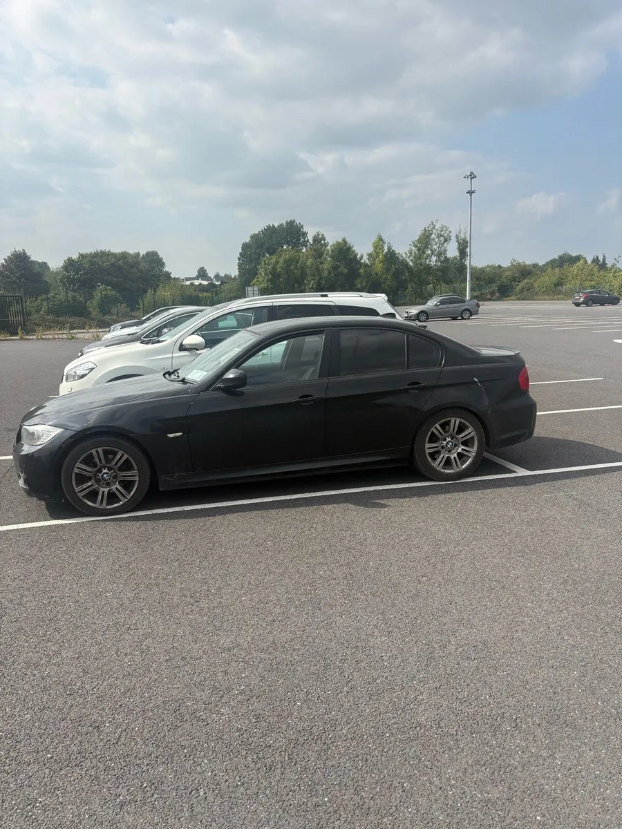 BMW 318D M Sport - Image 2