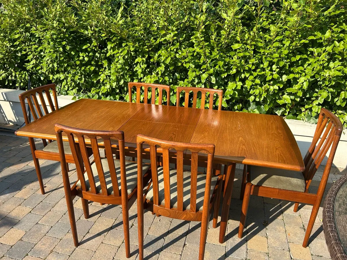 Mid century extendable teak table & 6 chairs - Image 4