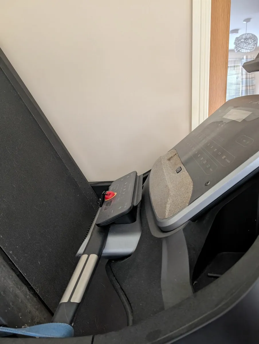 Treadmill - Image 3