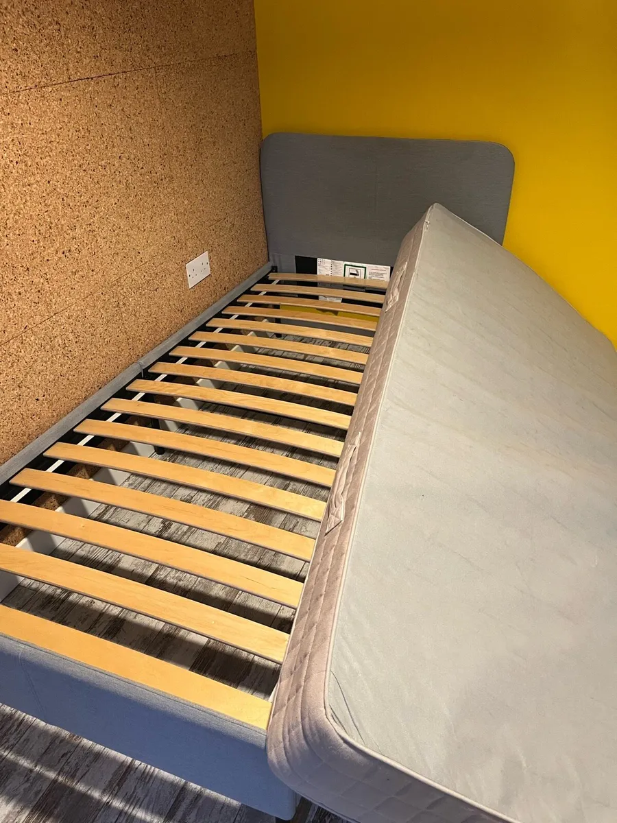 Single bed - Image 4