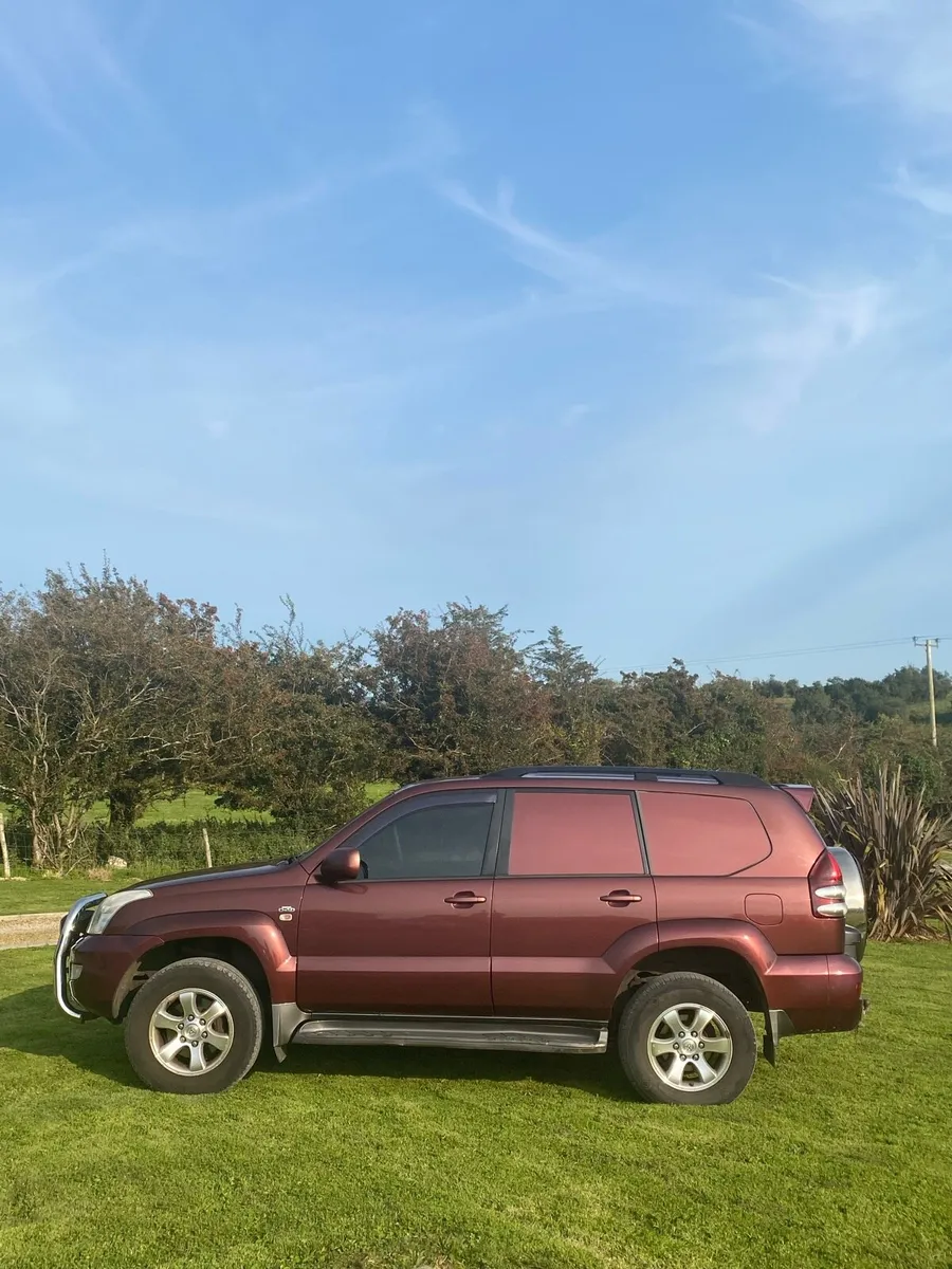 Toyota landcruiser - Image 2