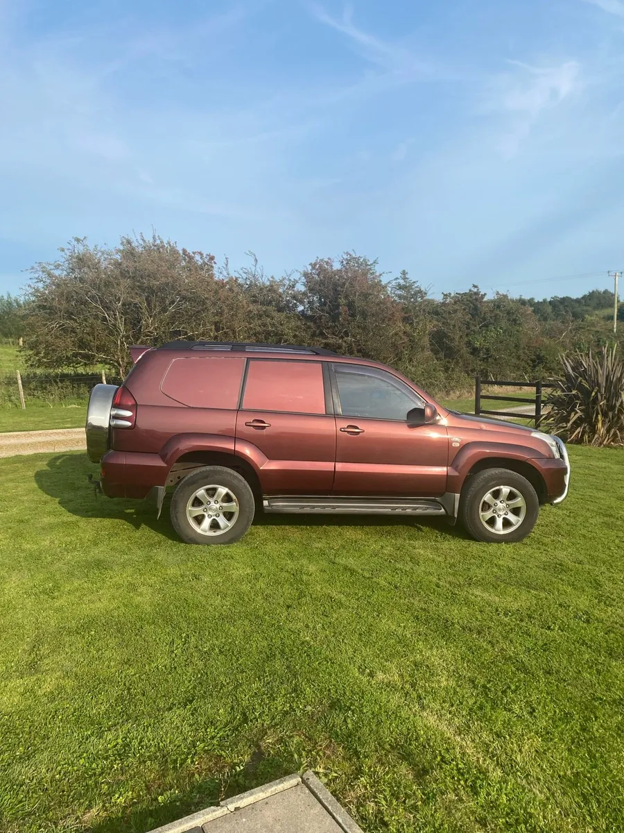 Toyota landcruiser - Image 4