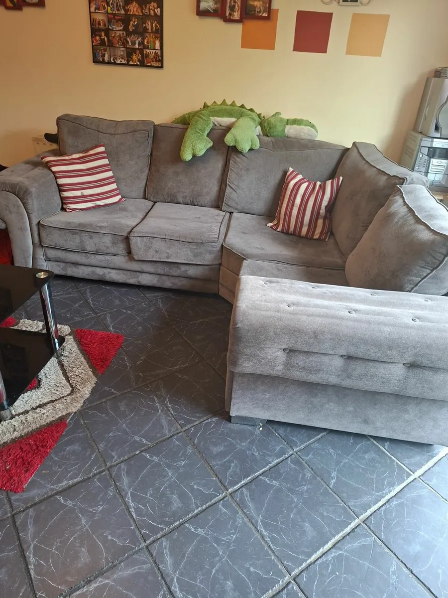 Corner Sofa - Image 3