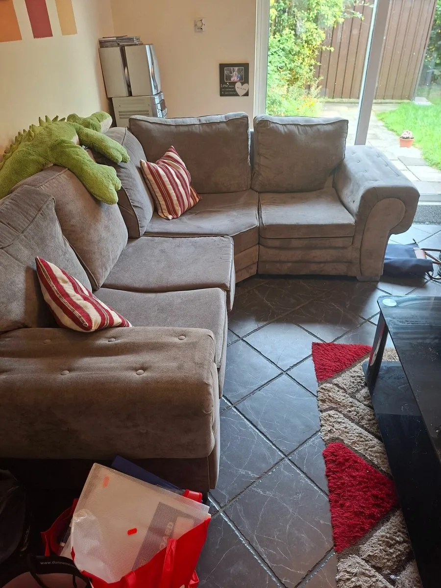 Corner Sofa - Image 4