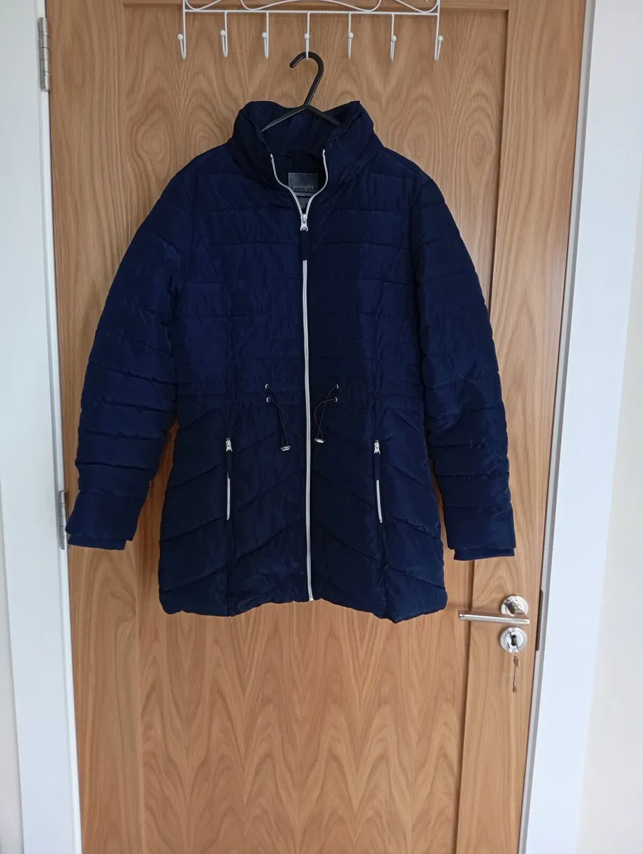 Womens Clothes Bundle,  Size 8-10 - Image 1