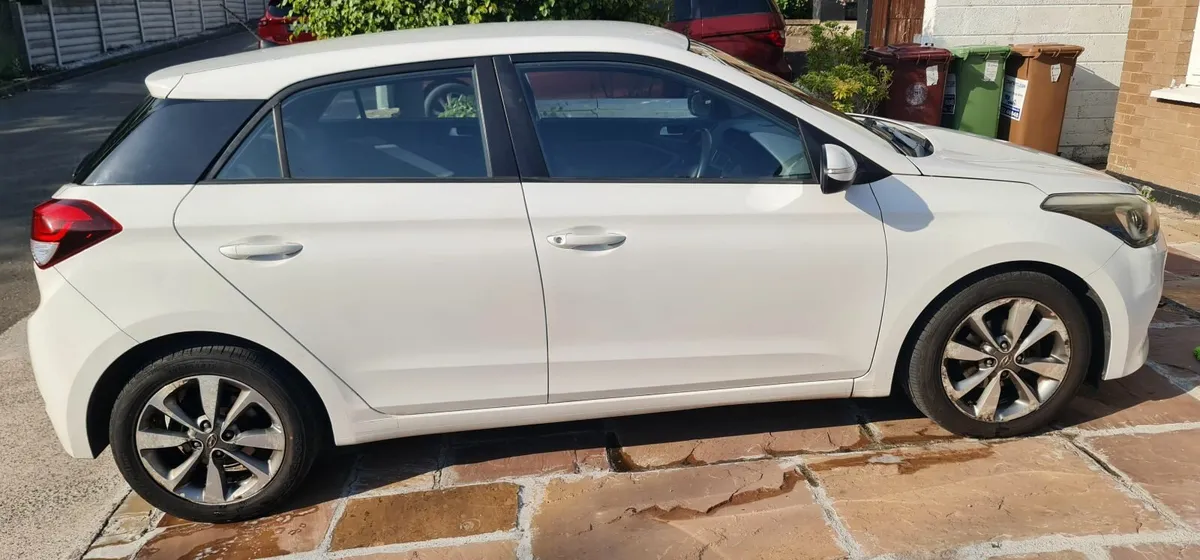 Hyundai i20 2015 - Image 1