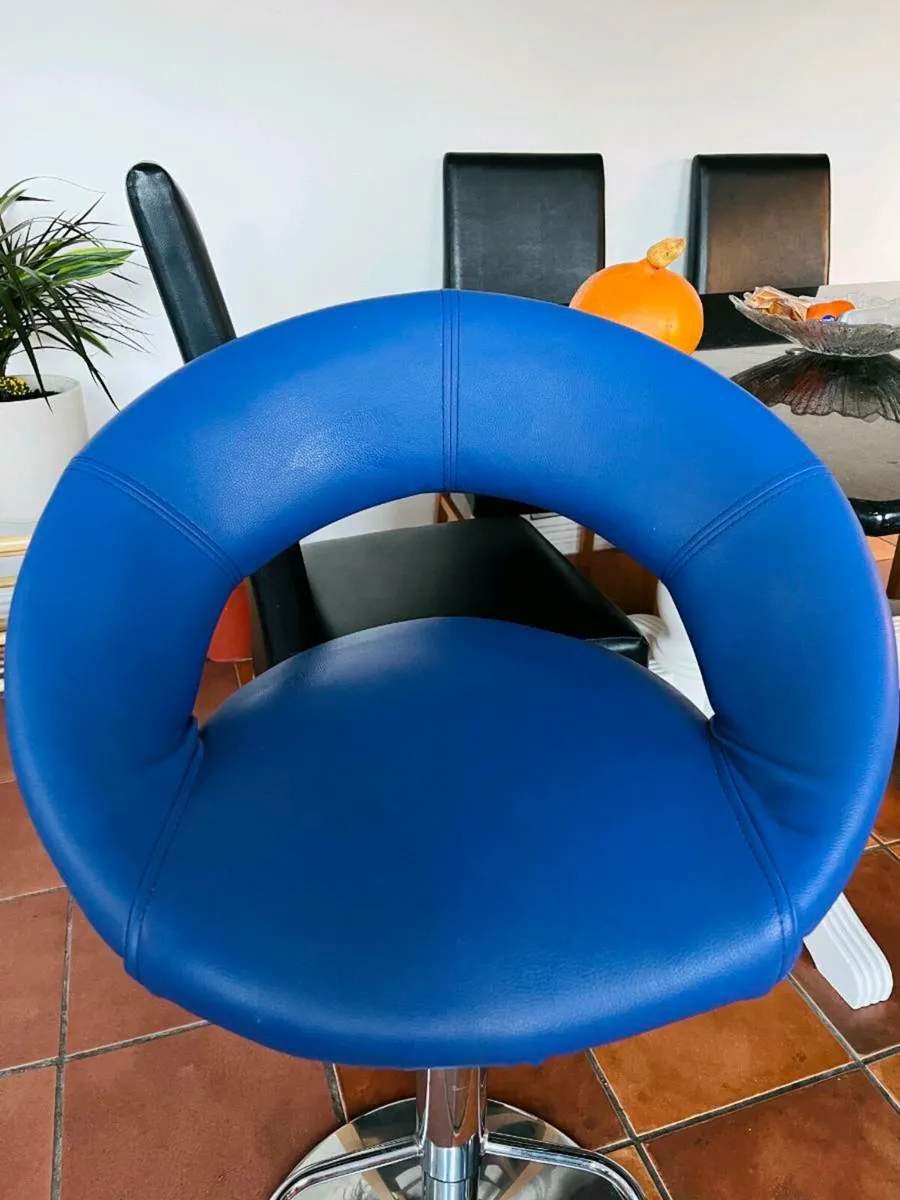 Kitchen Chairs - Image 3