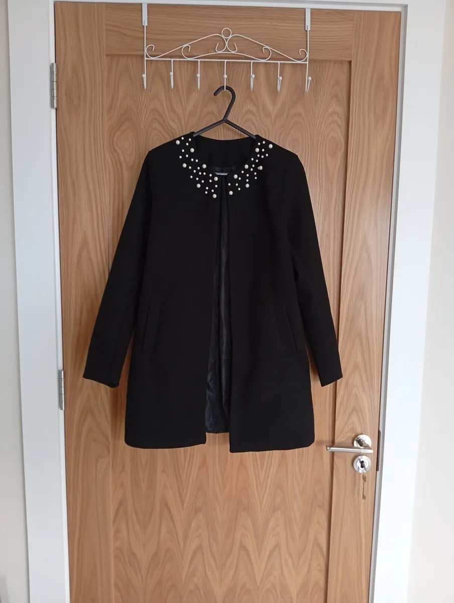 Womens Clothes Bundle,  Size 8-10 - Image 3