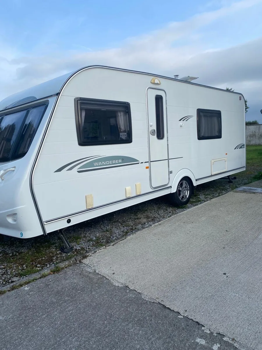 Caravan - Image 1