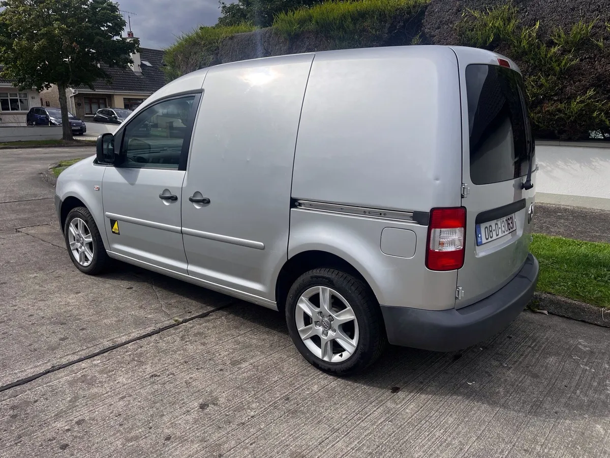 2008 vw caddy H line automatic - Image 3