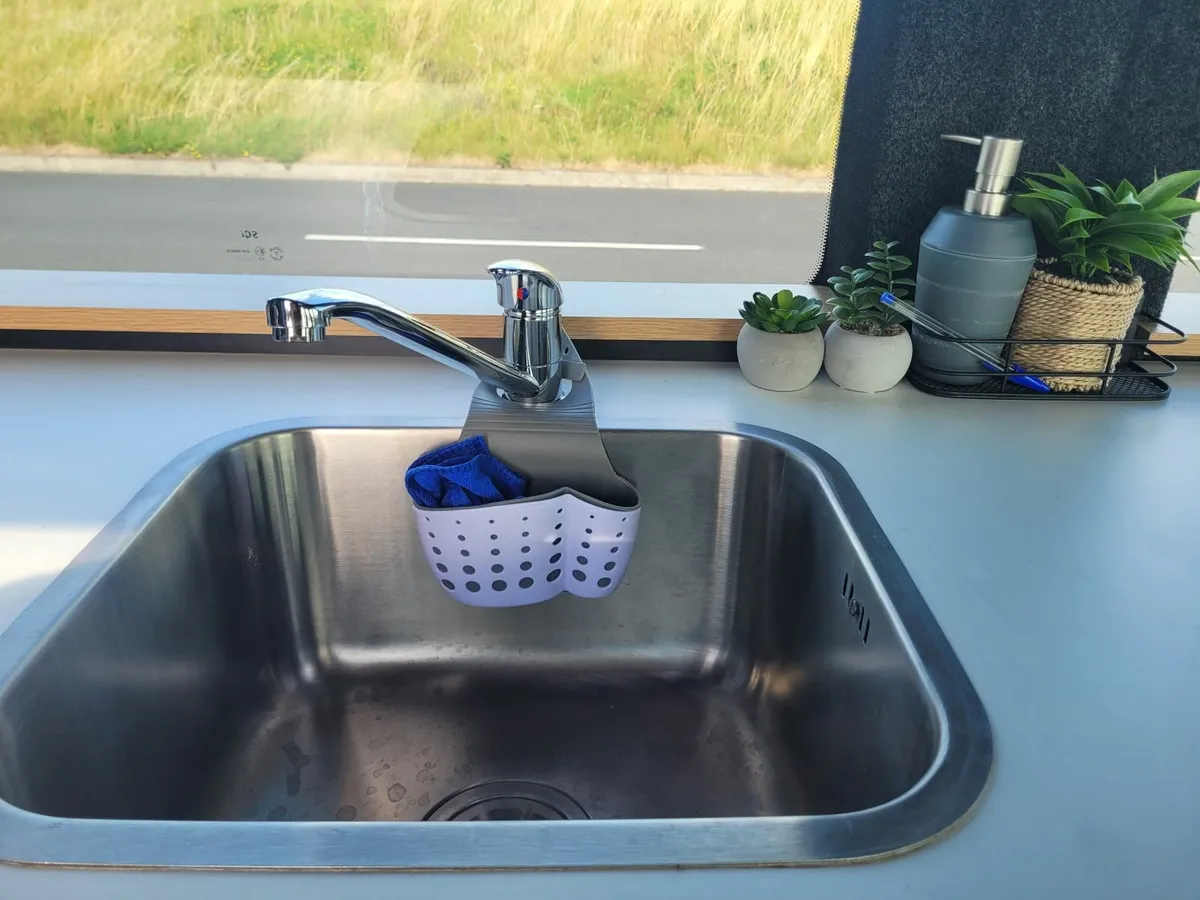 Opel Movano 2.5ltr turbo diesel Campervan - Image 3