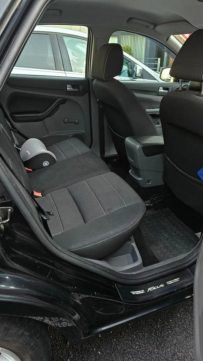 Ford Focus 1.6 TDCI  NCT 05/09/2026 OPEN TO OFFERS - Image 4