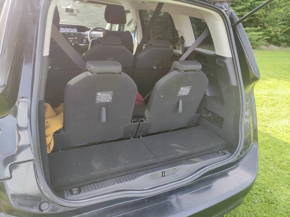 Citroen C4 2015 - Image 2