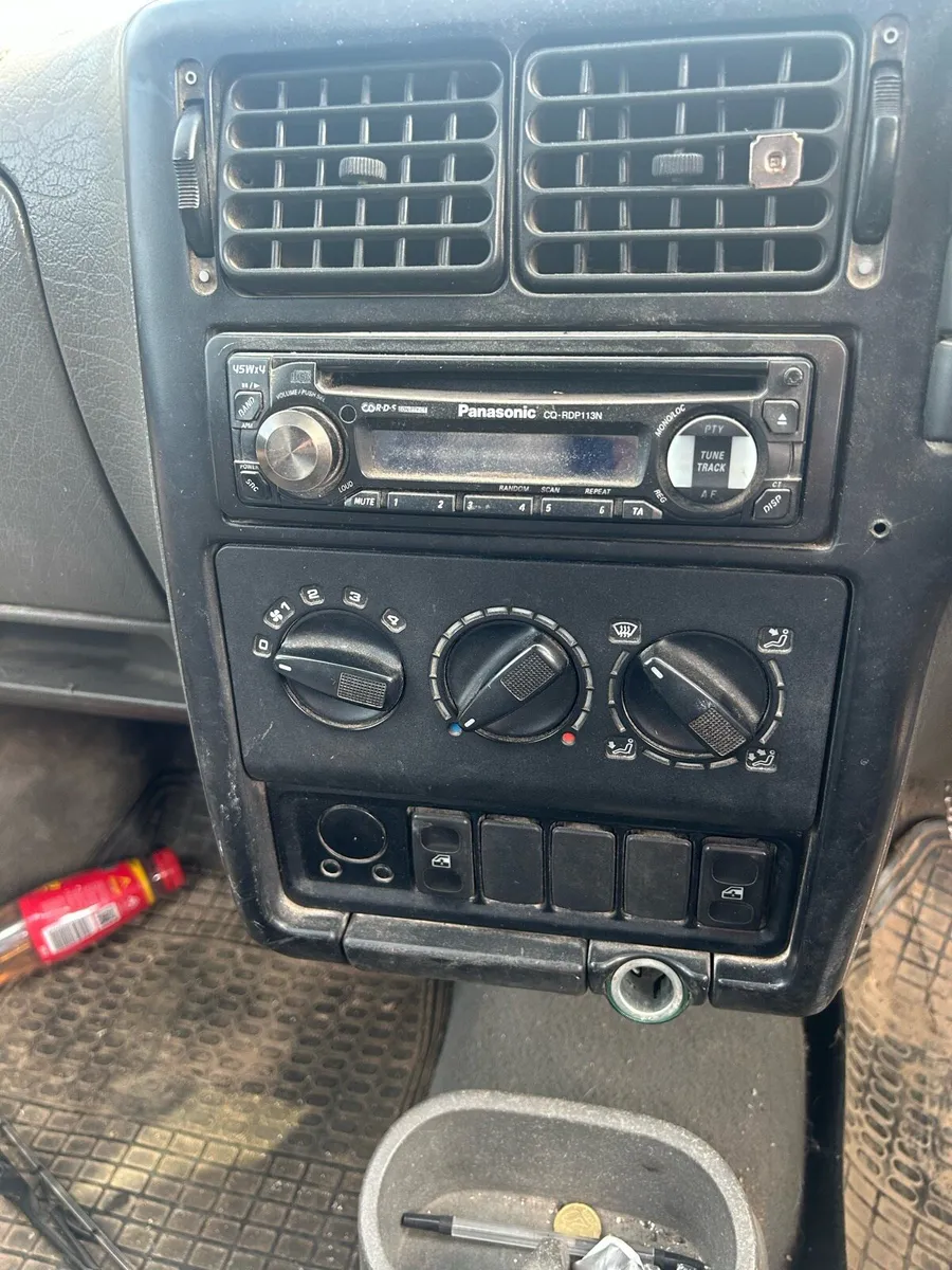 VW Caddy - Image 2