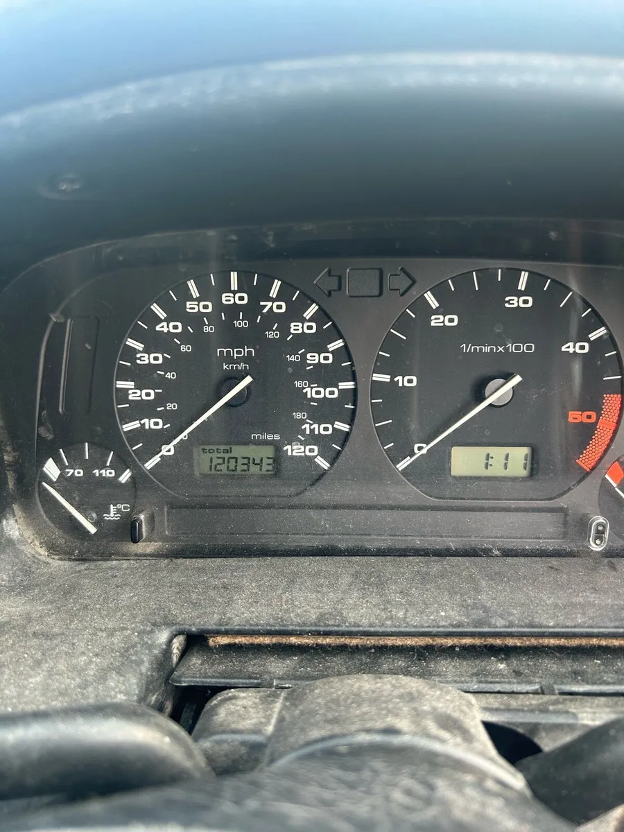 VW Caddy - Image 3