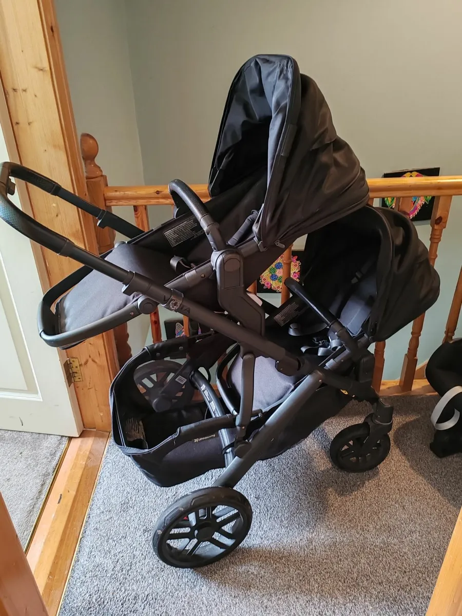 Double uppa baby v2 pram - Image 4