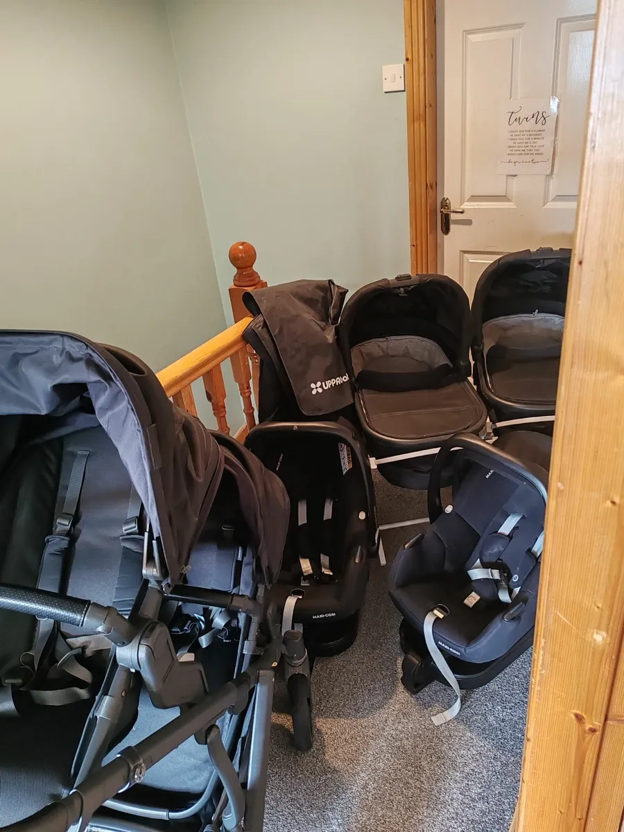 Double uppa baby v2 pram - Image 1