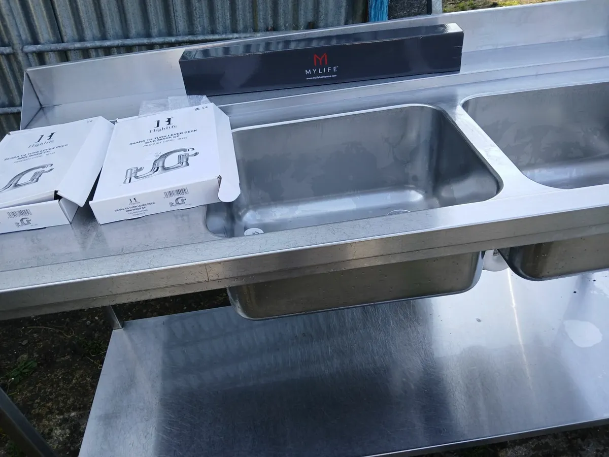 Stainless steel cabbinet double sink unit complete - Image 1