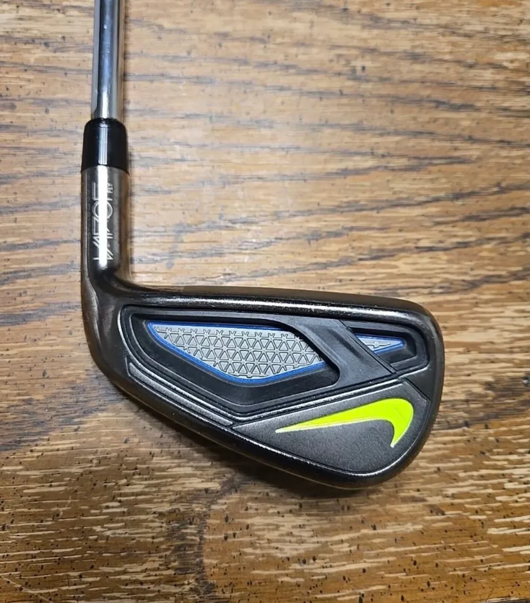 Nike Vapor fly irons and driver - Image 1