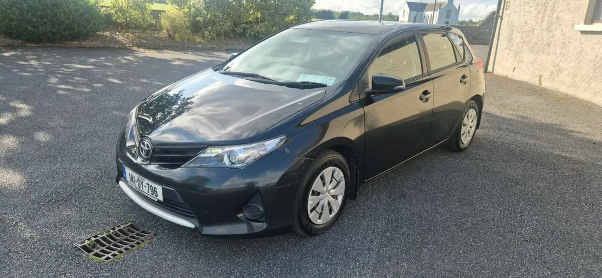2014 Toyota Auris 1.4 Diesel - Image 1