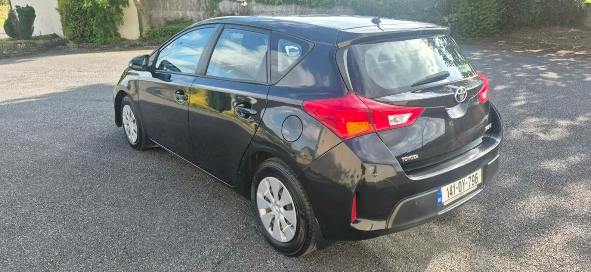 2014 Toyota Auris 1.4 Diesel - Image 3