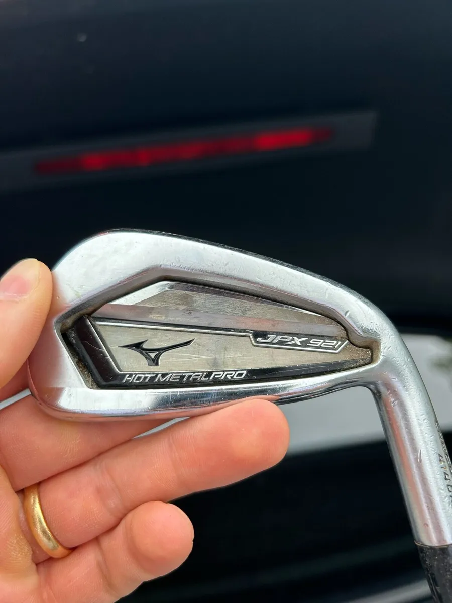Mizuno irons stiff shaft JPX 921 - Image 2