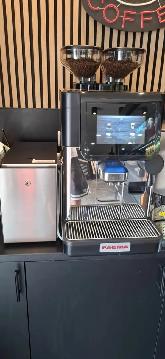 FAEMA X20 - Image 1