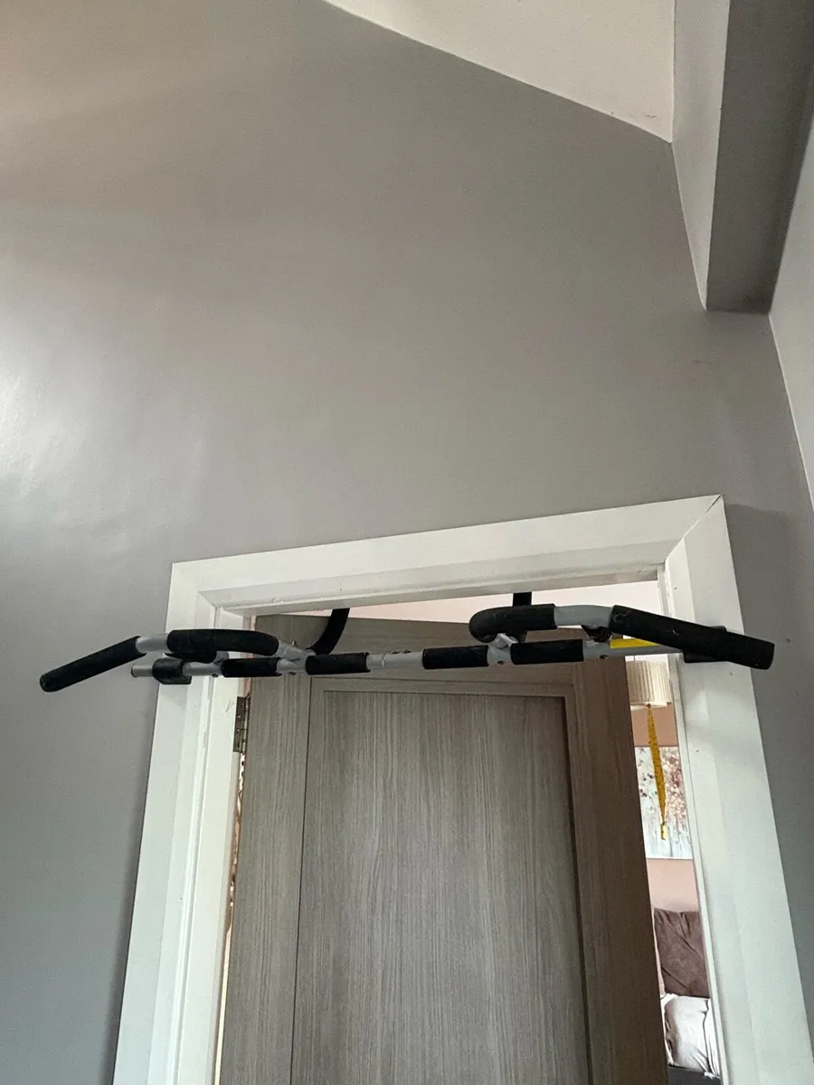 Multi-Gym + Pull up Bar - Image 2