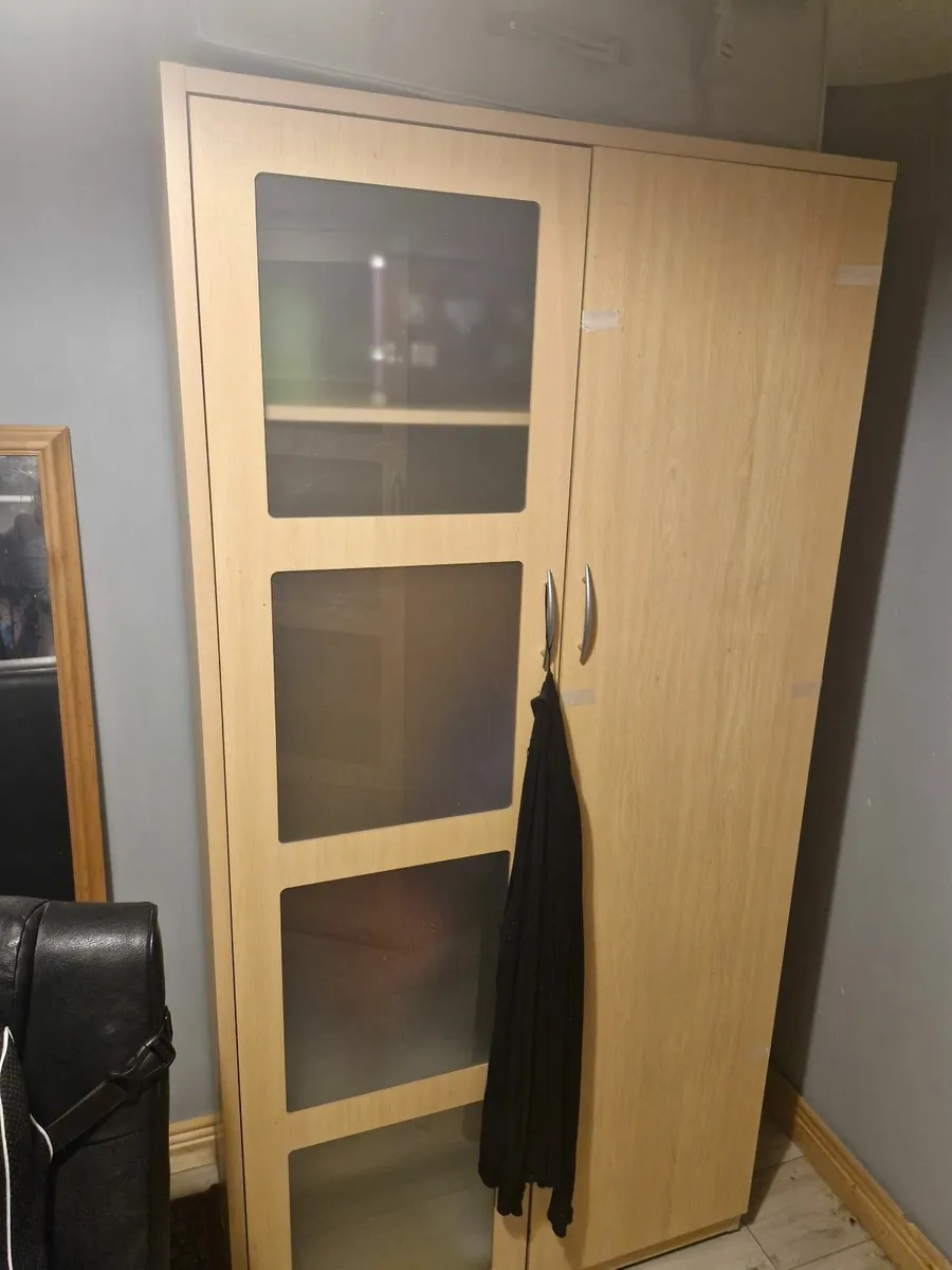 Wardrobes - Image 2