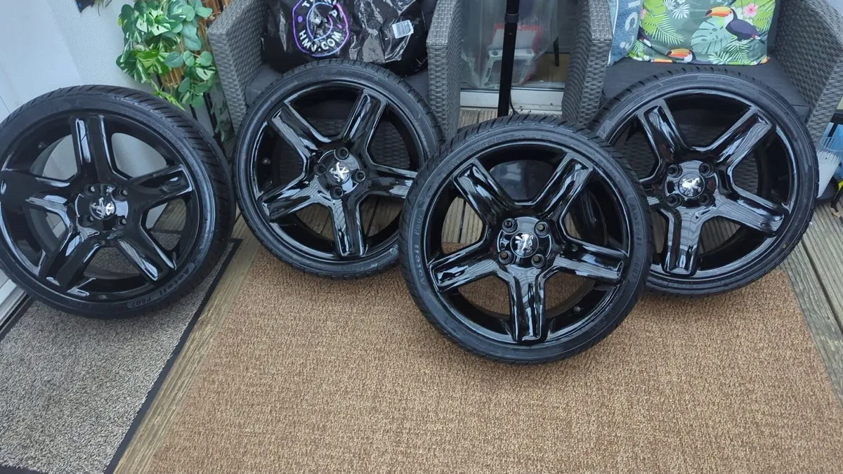 Genuine Peugeot 17” Vortex Alloys W/New Tyres - Image 1