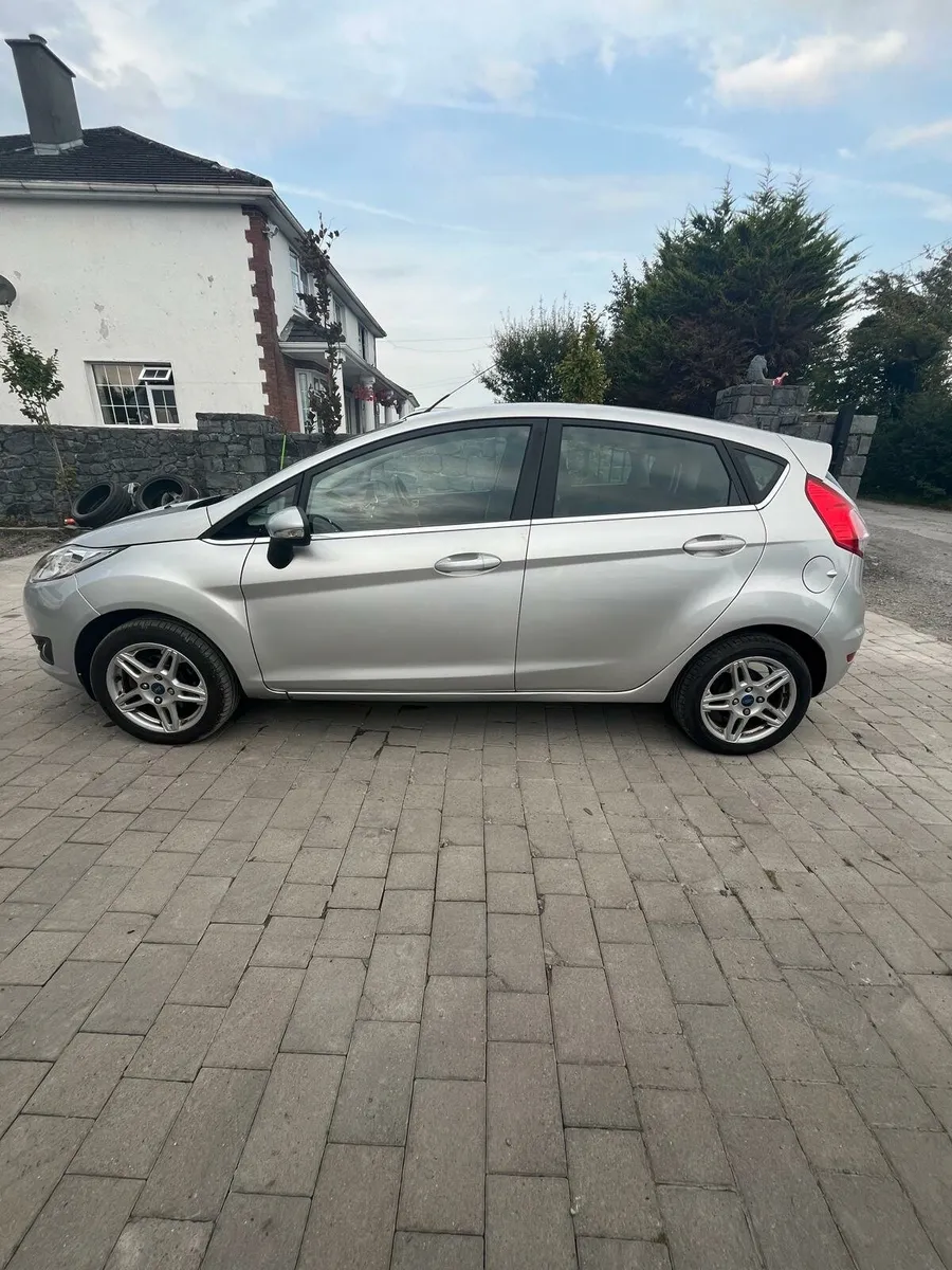 FORD Fiesta 2013 taxed and tested - Image 3