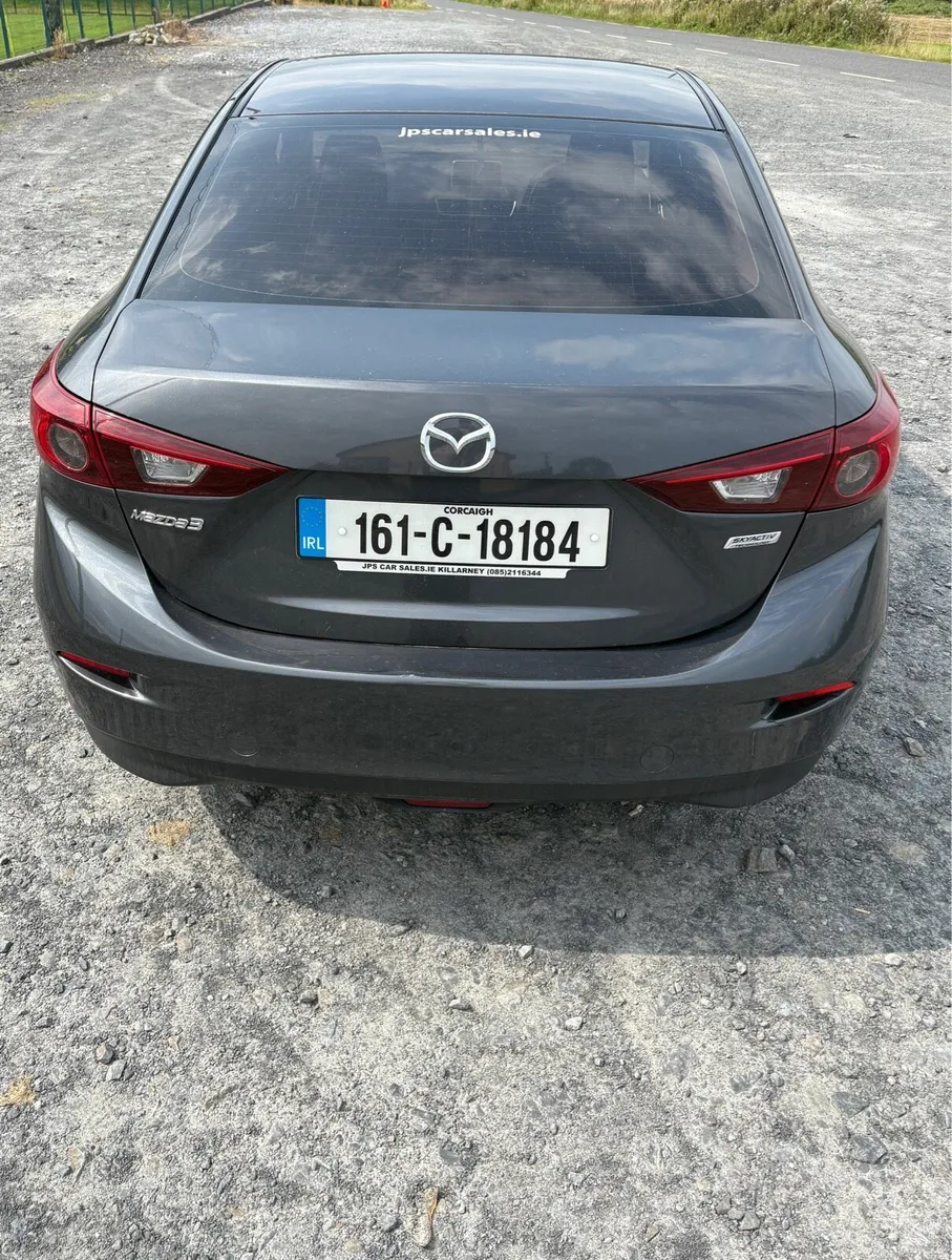 2016 Mazda 3 SE - Image 4