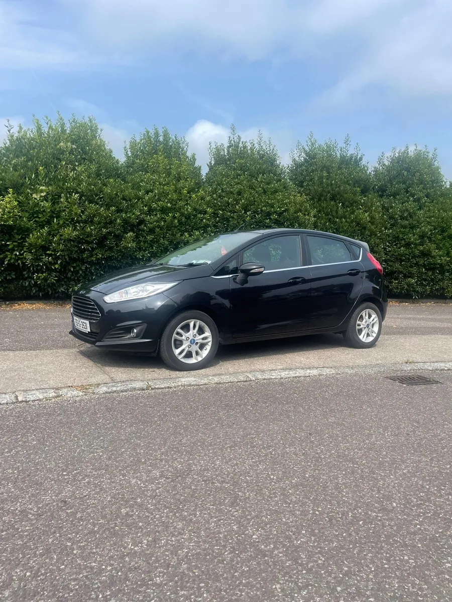 Ford Fiesta 2015 - Image 4