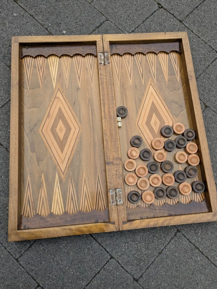 Backgammon board - Image 1