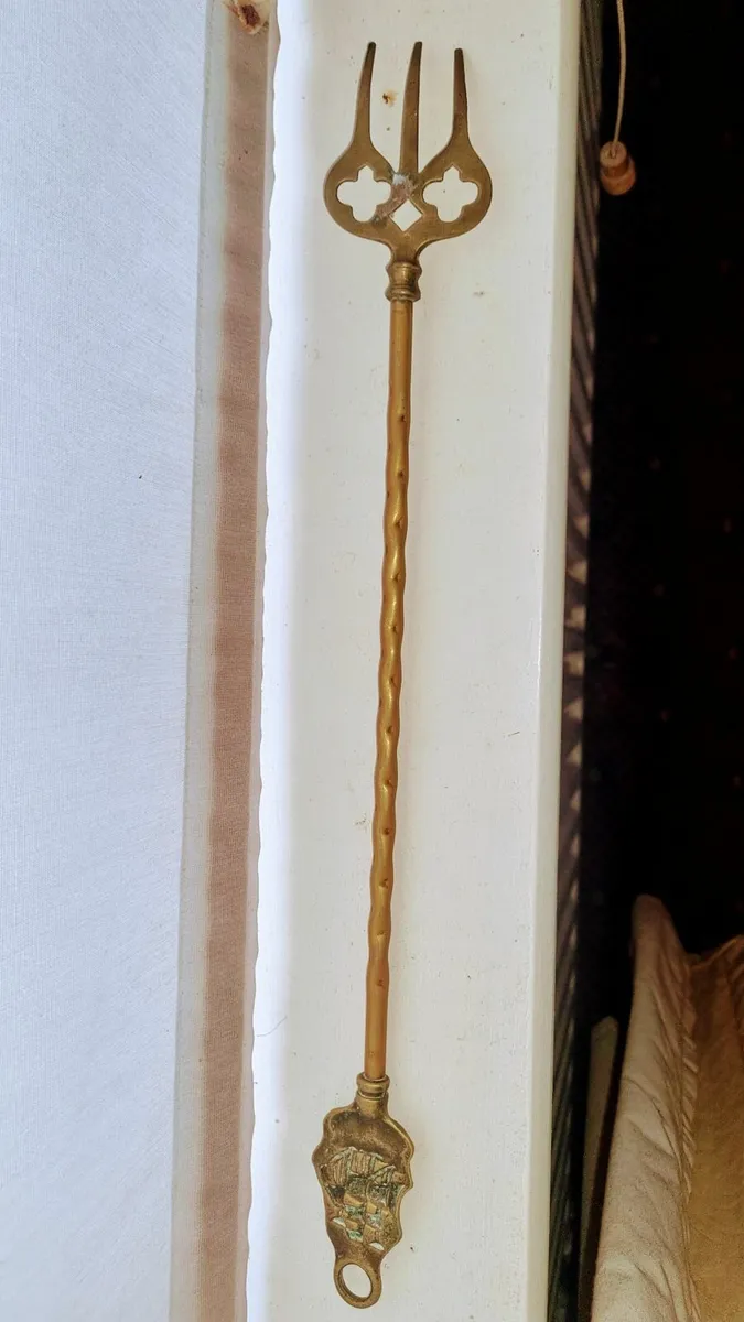 Antique Brass May Flower Toasting Fork - Image 1