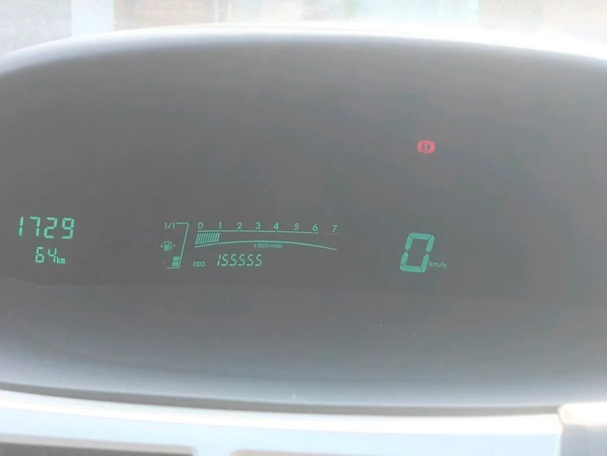 Toyota Yaris - Image 3